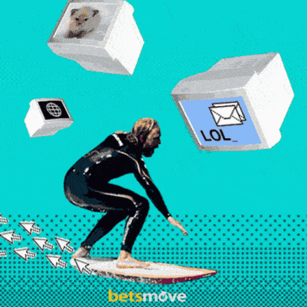 surfeur surfant entre plusieurs ordinateurs